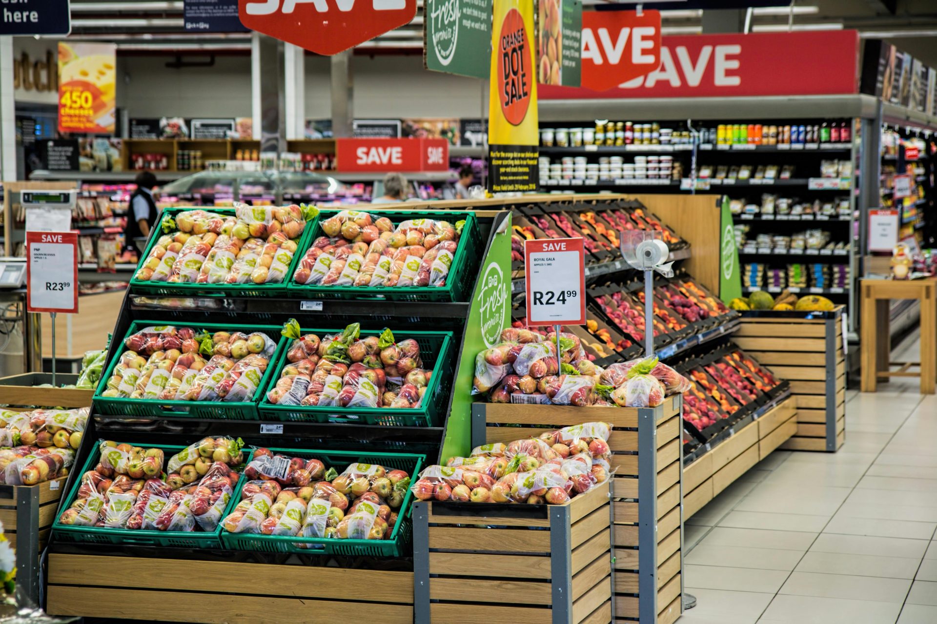 Apples in the produce section of a grocery store